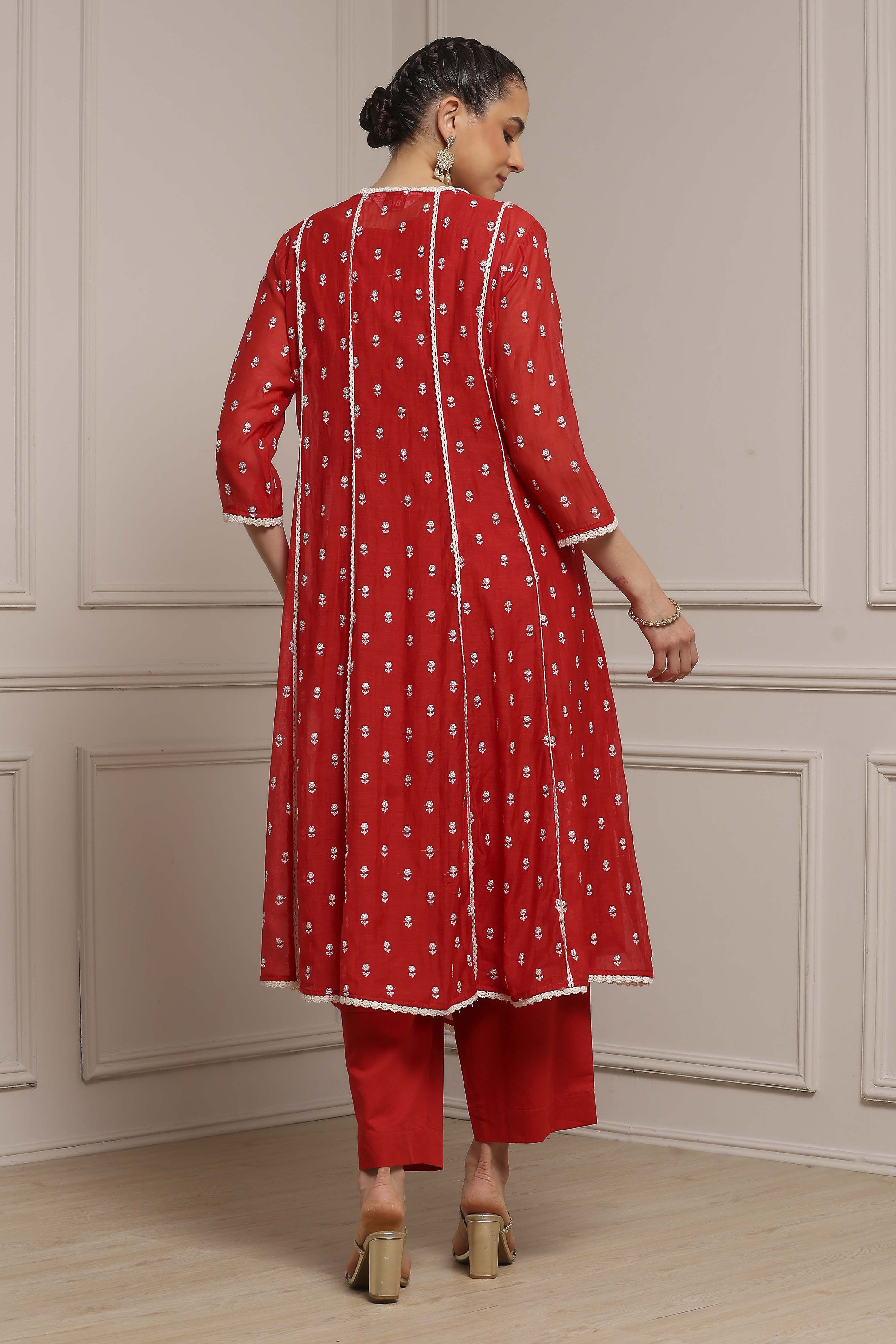 Red Chanderi Embroidered Kalidar Suit Set image number 4