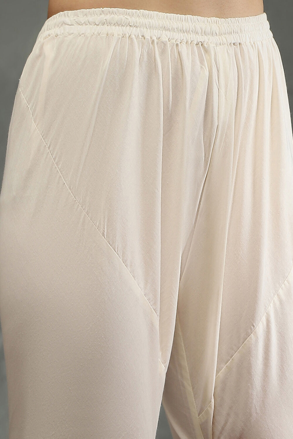 Rohit Bal Ivory Silk Chanderi Floral Printed Kalidar Suit Set image number 2