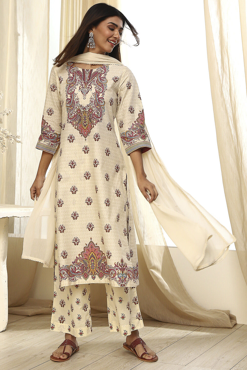Beige Pure Cotton Printed Straight Suit Set image number 6