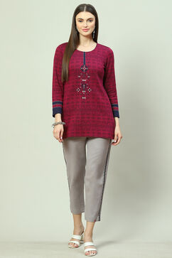 Good Grey Cotton Blend Pants image number 5