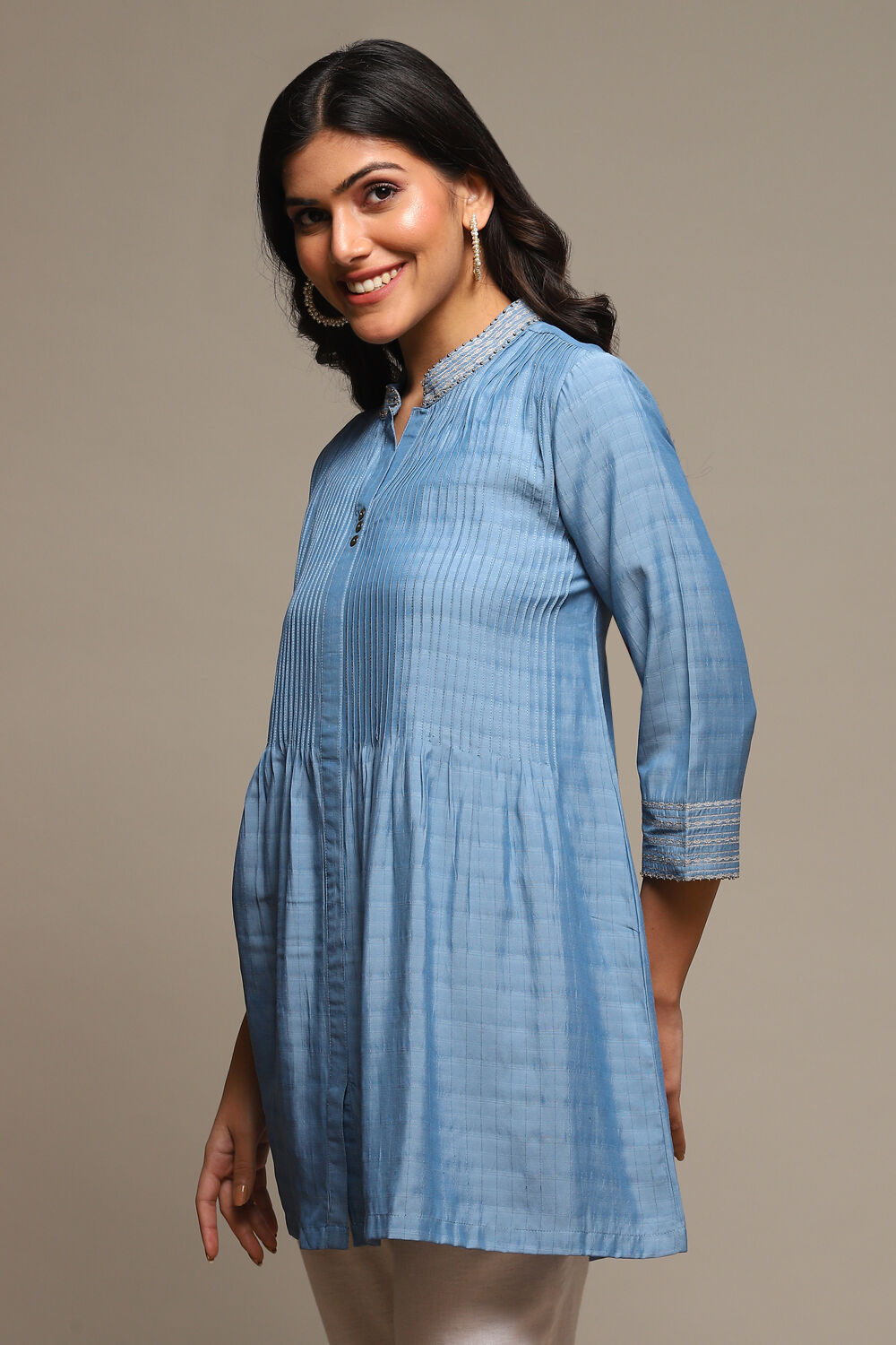 Chambery Blue Viscose Yarndyed Kurti image number 2