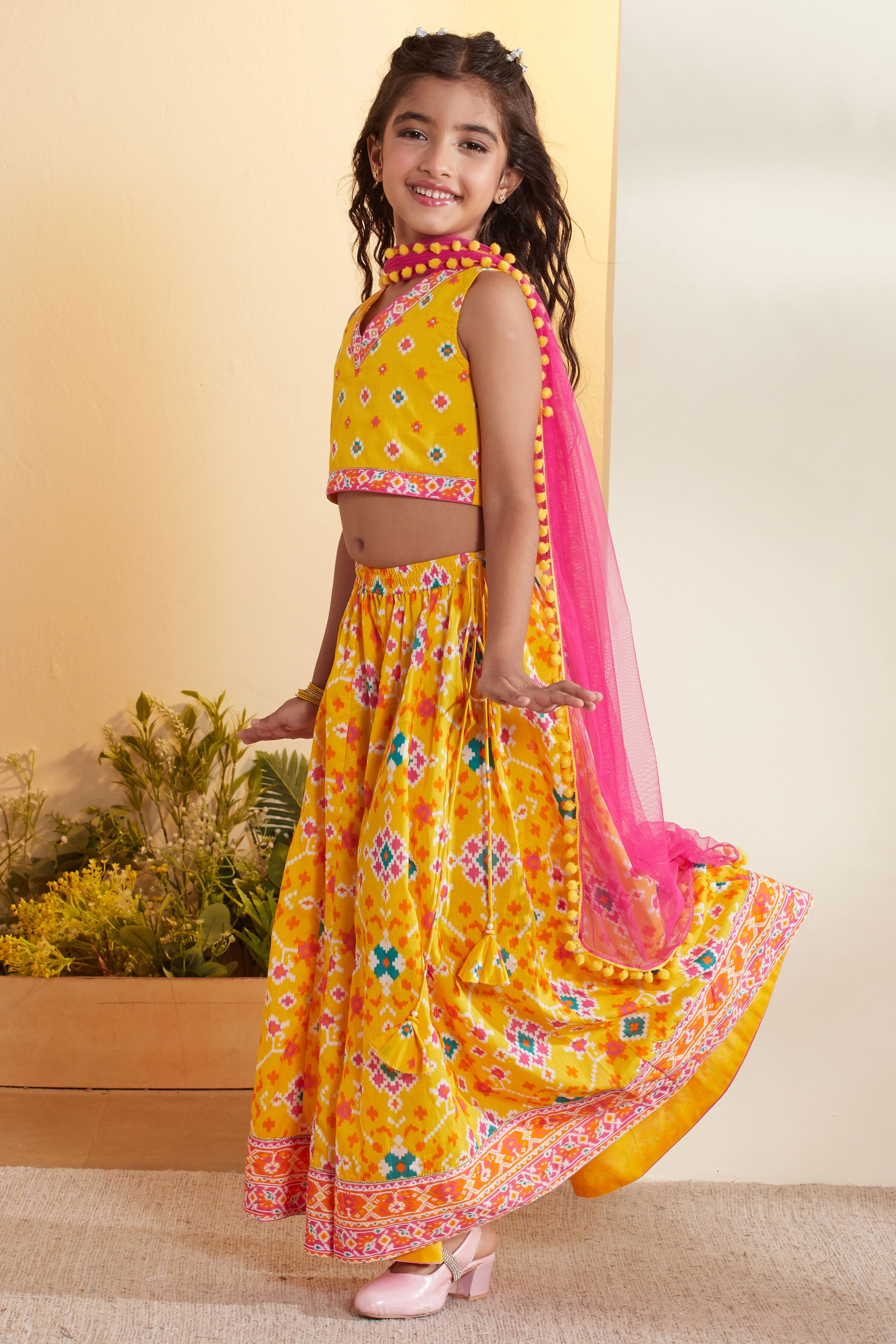 Yellow Printed Cotton Lehenga Set with Pink Dupatta image number 3