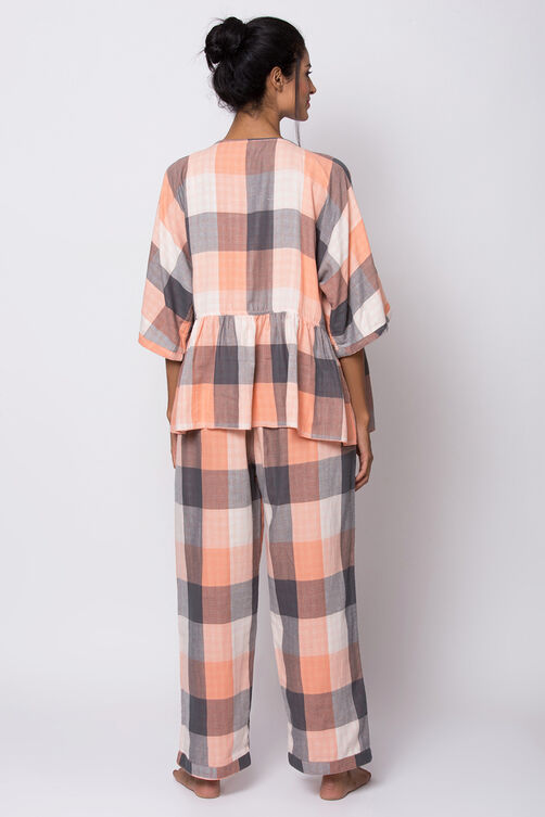 Peach Reversible Yarndyed Loungewear Set image number 6