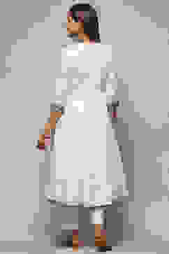 Off White Cotton Gathered Suit Set image number 5