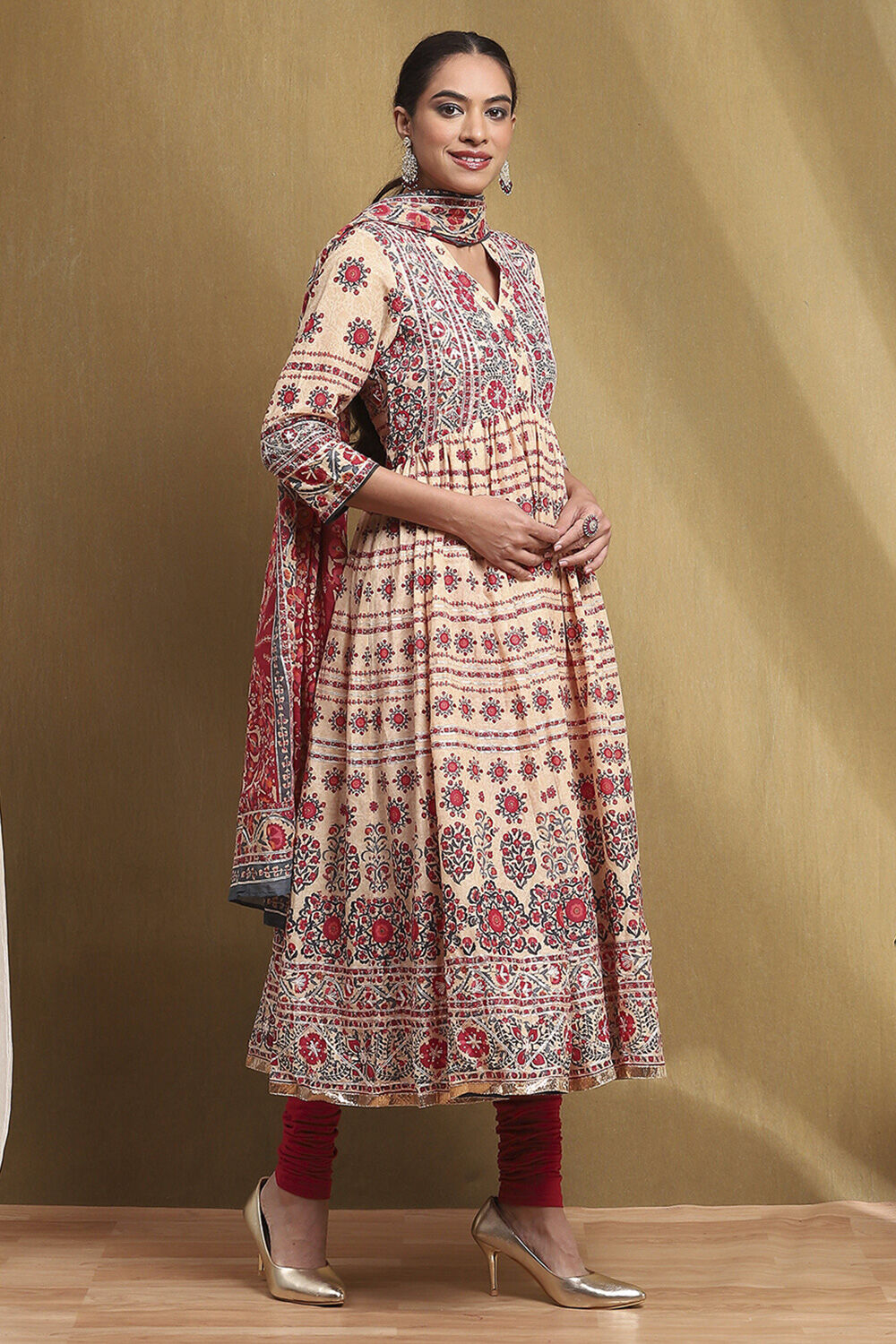 Beige and Red Cotton Anarkali Suit Set image number 5