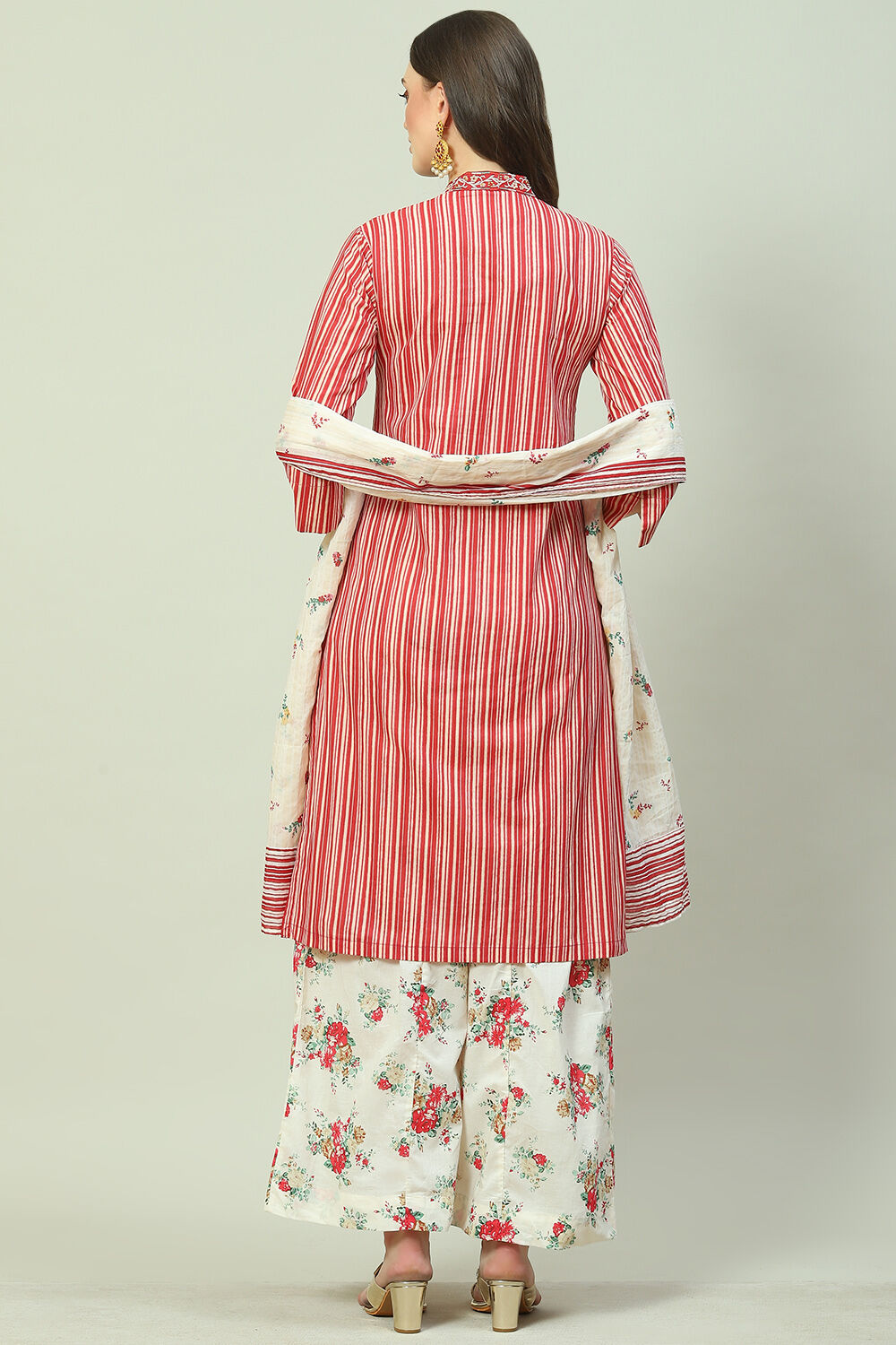 Blue Cotton Straight Kurta Palazzo Suit Set image number 4