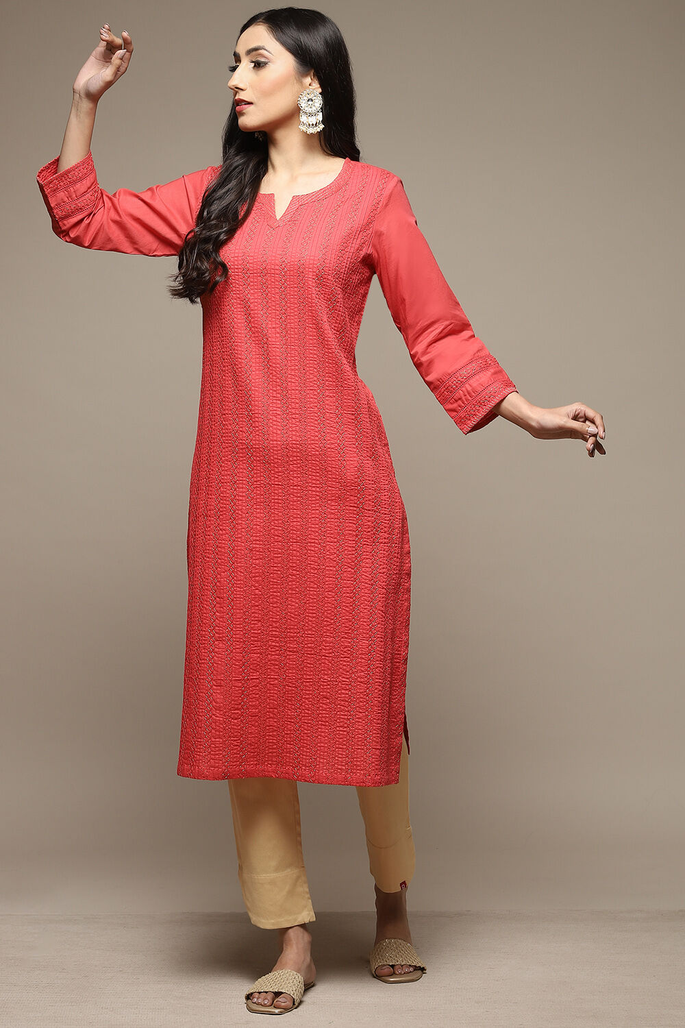 Off White Cotton Straight Kurta image number 4