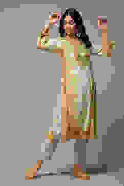 Off White LIVA Straight Printed Kurta image number 0