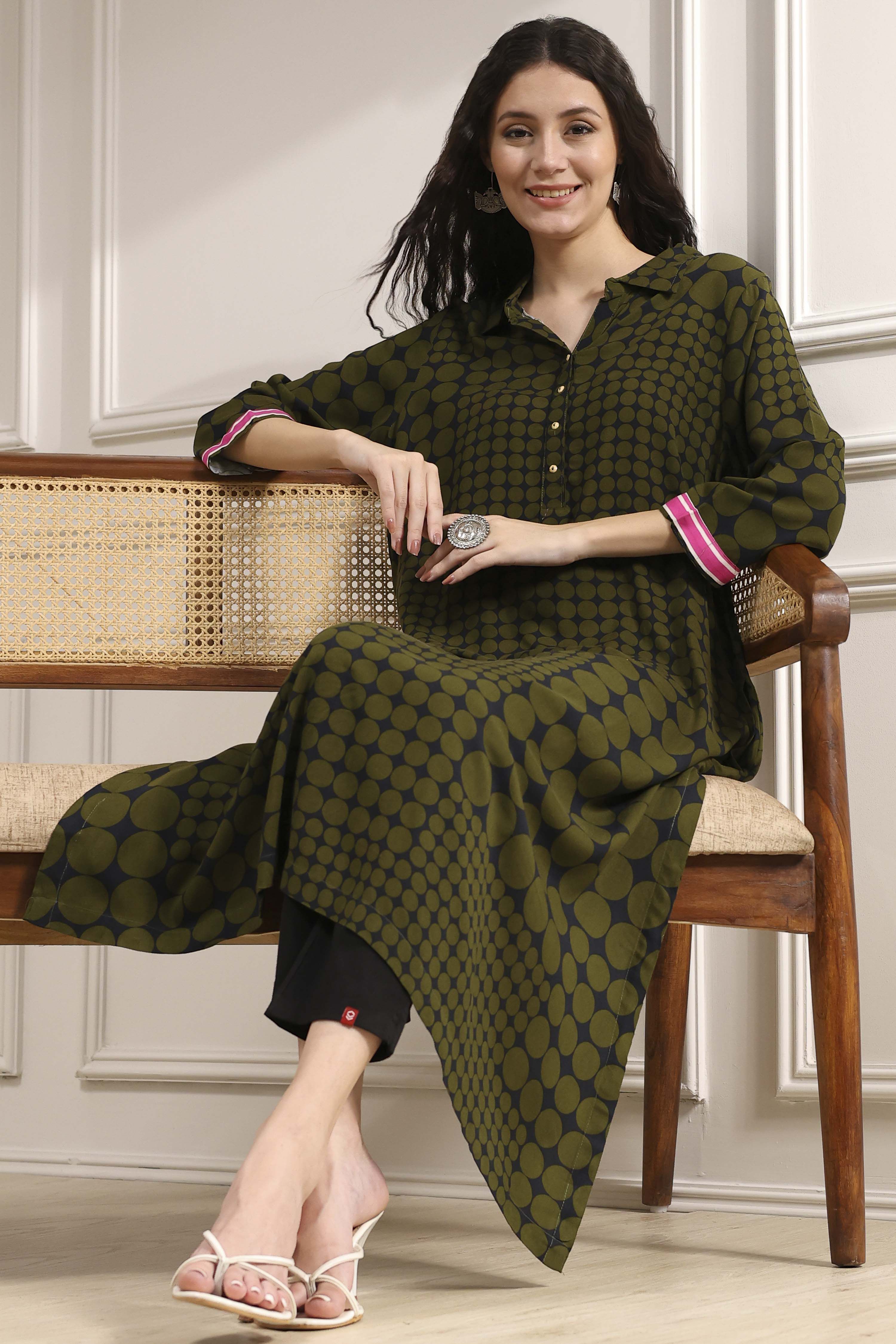 Olive Green Printed Straight Kurta image number 0