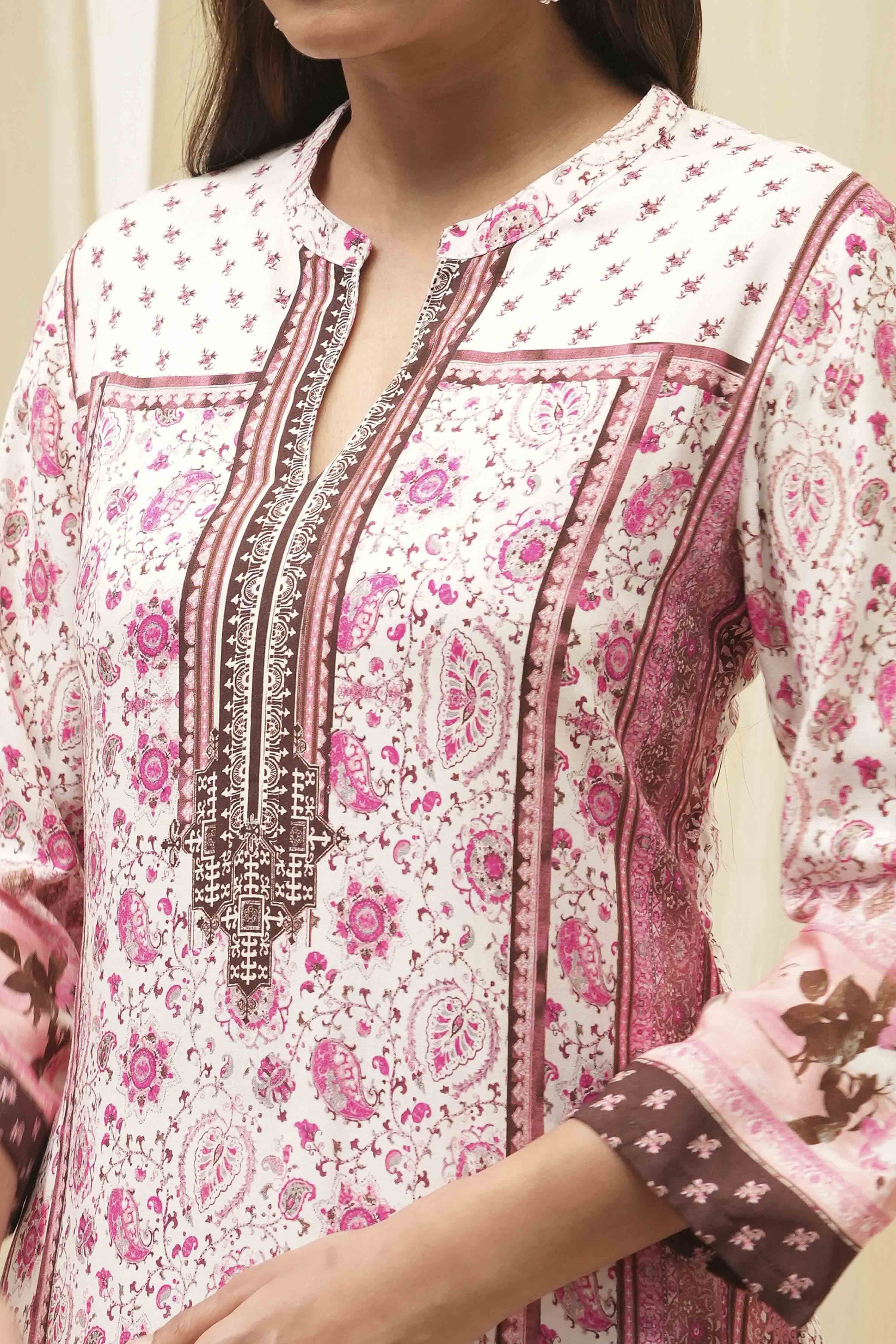 Peach Rayon A-Line Printed Kurta image number 1