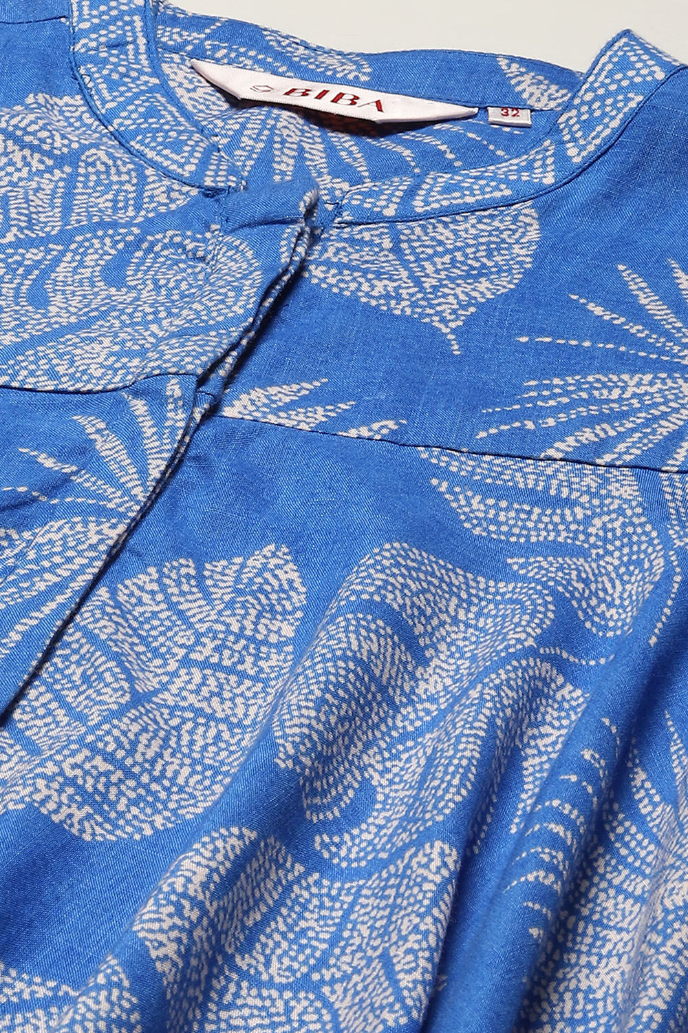 Blue LIVA Printed Kurti image number 1