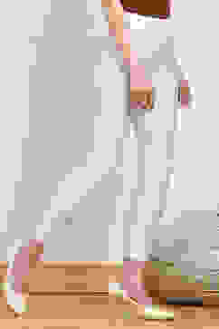 Off White Nylon Skinny Leggings image number 3