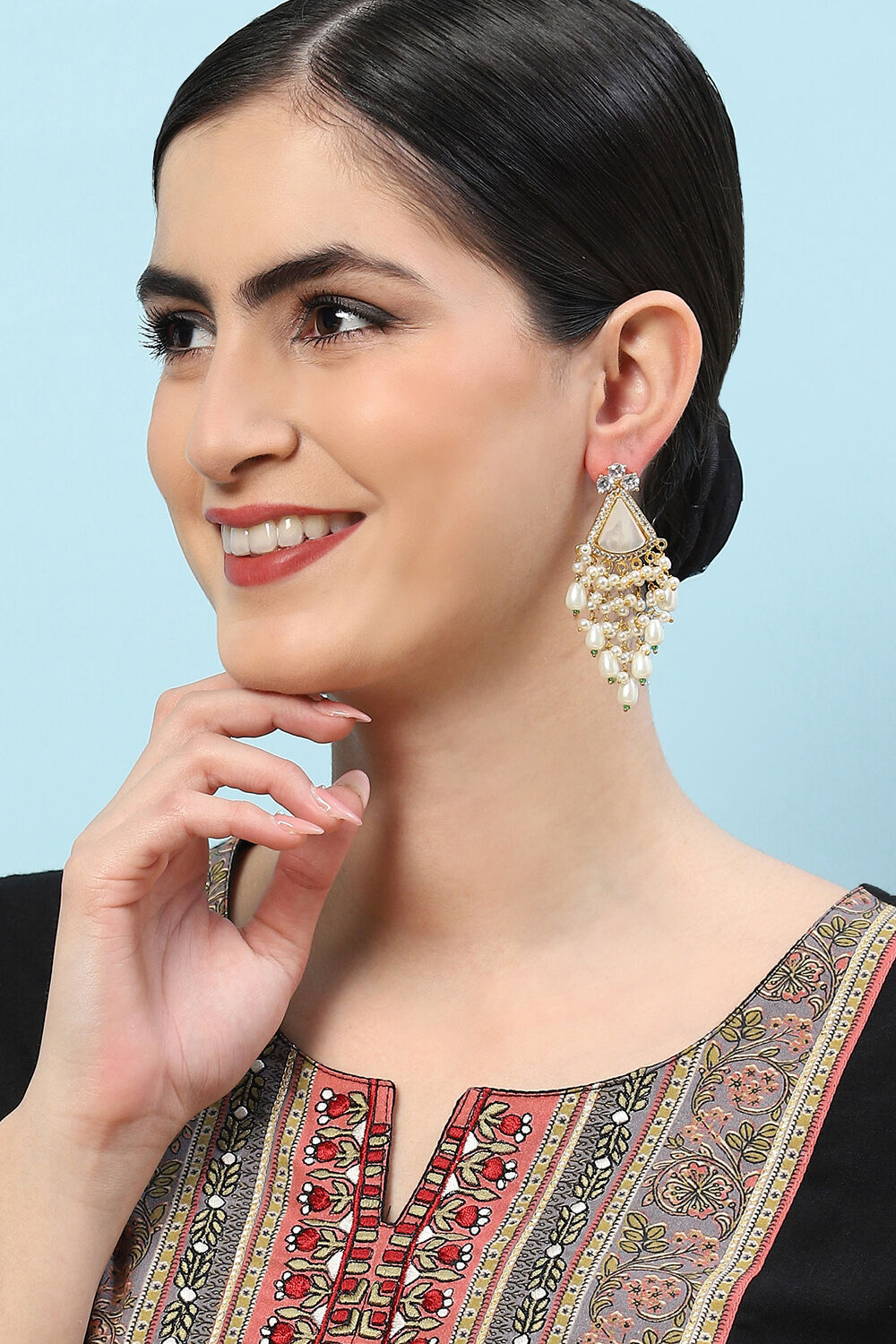 White Brass Earrings image number 3