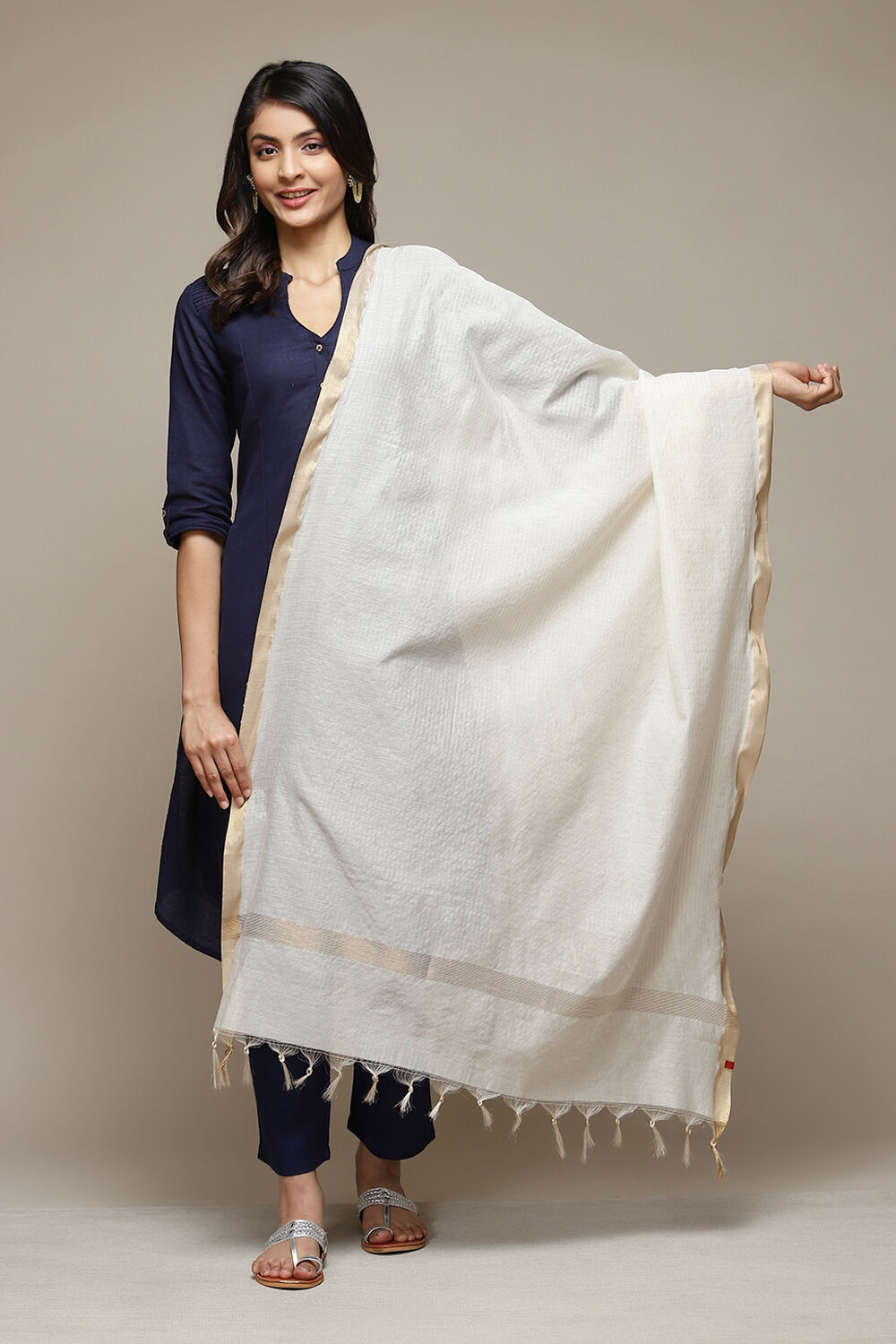 Off White Cotton Blend Dupatta image number 0