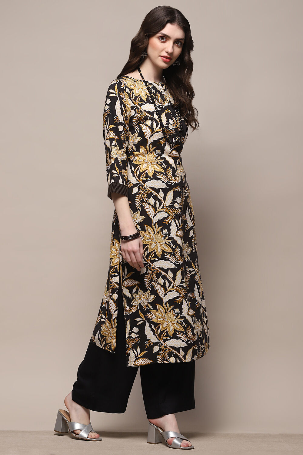 Black Rayon Straight Kurta Set image number 5