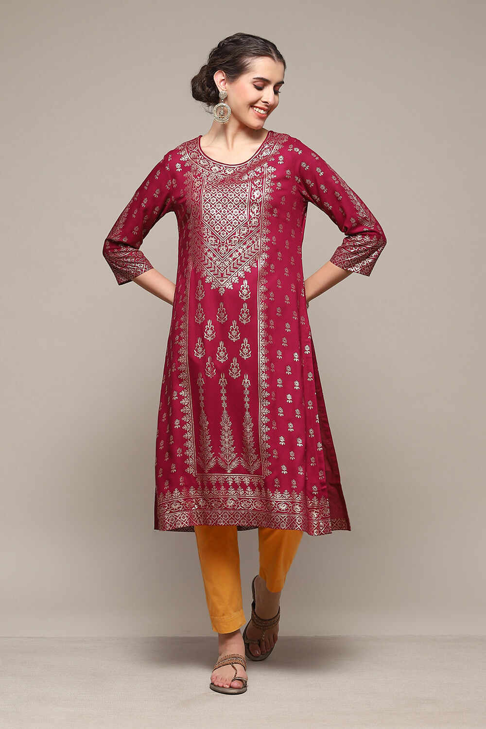 Plum LIVA Straight Printed Kurta image number 0