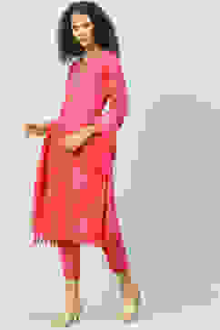 Fuschia Cotton Straight Kurta Slim Pant Suit Set image number 5