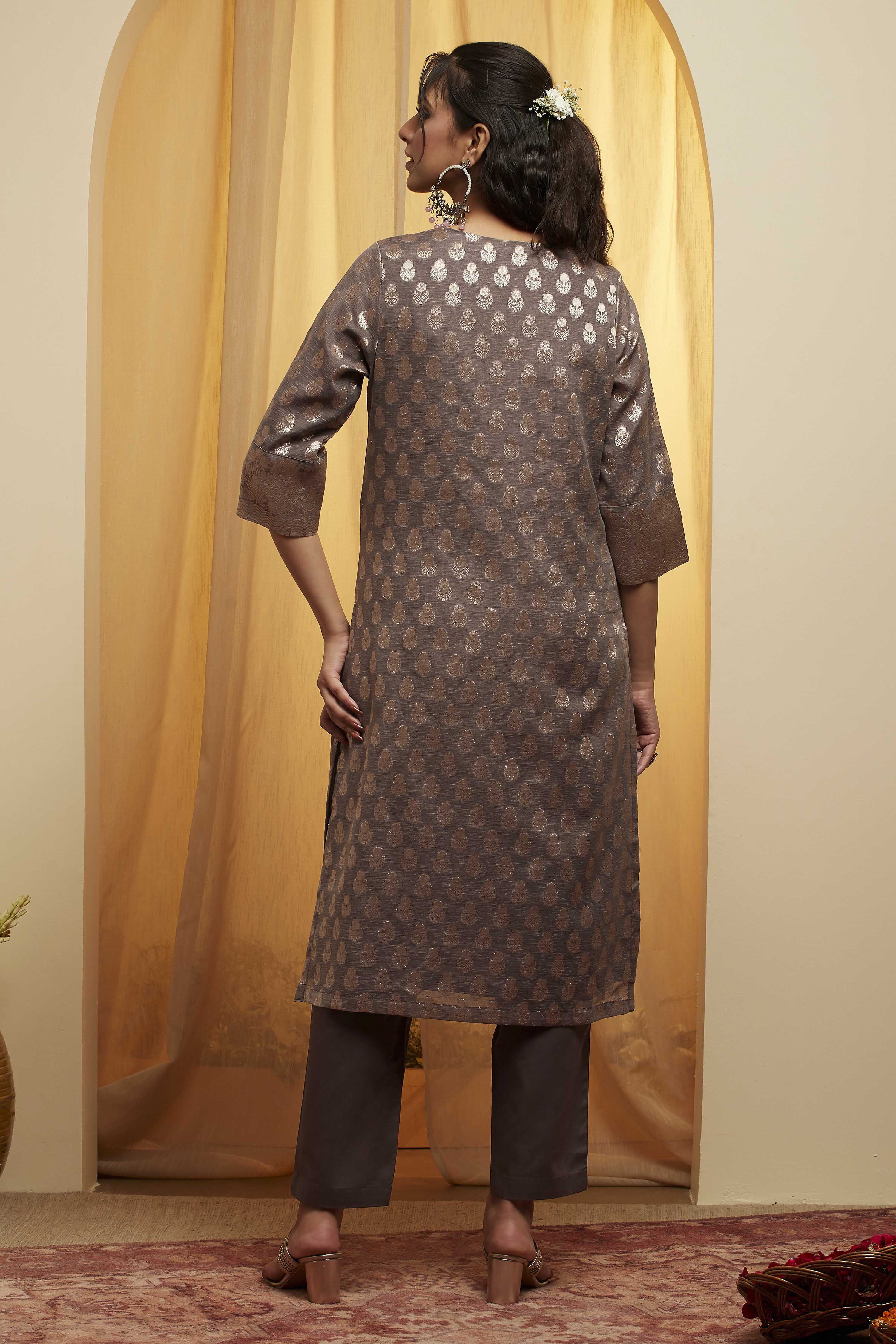 Grey Polyester Straight Suit Set image number 5