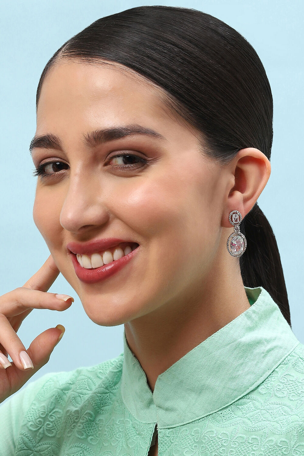 White Brass earrings image number 1