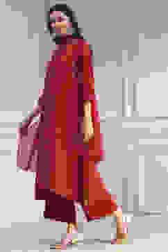 Red Polyseter Blend Straight Printed Fusion Set image number 3