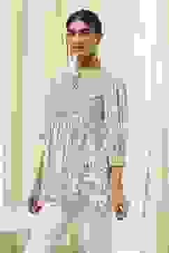 Green and White Pleated Short Kurta image number 2