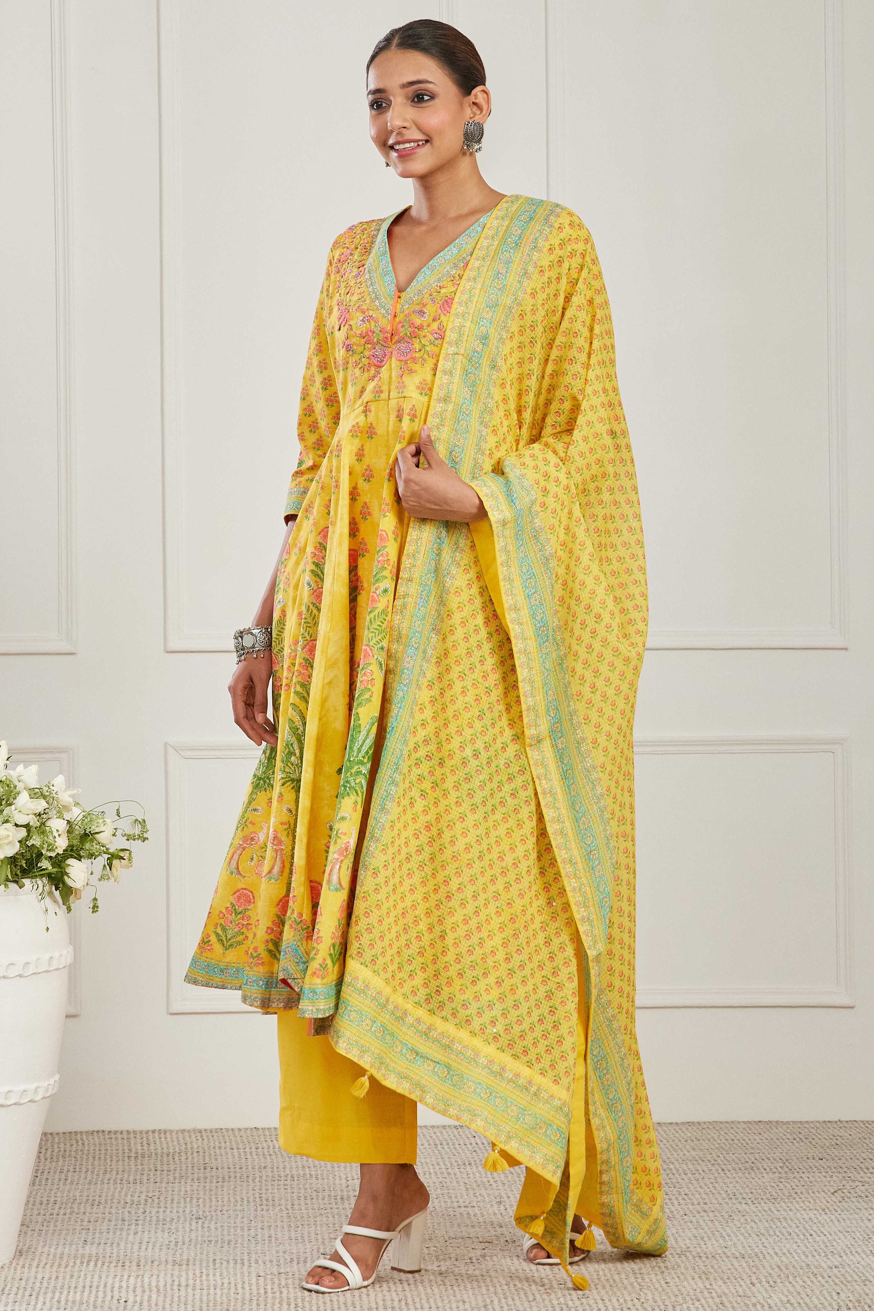 Yellow Cotton Kalidar Suit Set image number 3