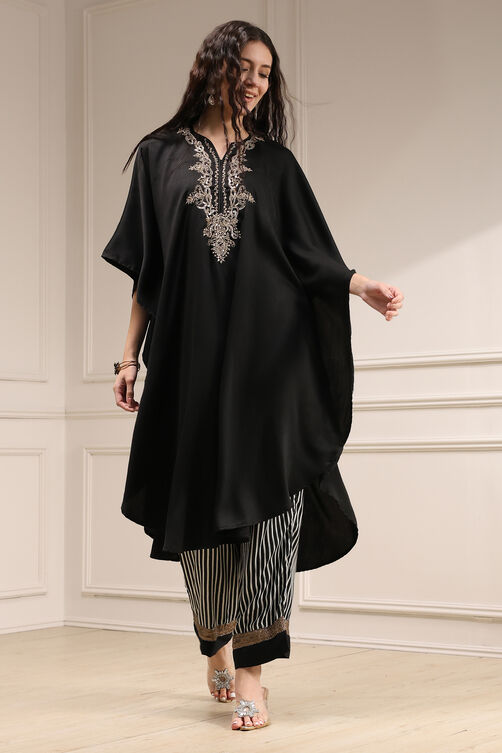Black Modal Solid Kaftan Fusion Kurta Set image number 4