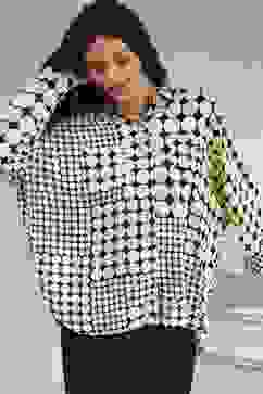 Ivory Viscose Asymmetric Printed Top image number 5