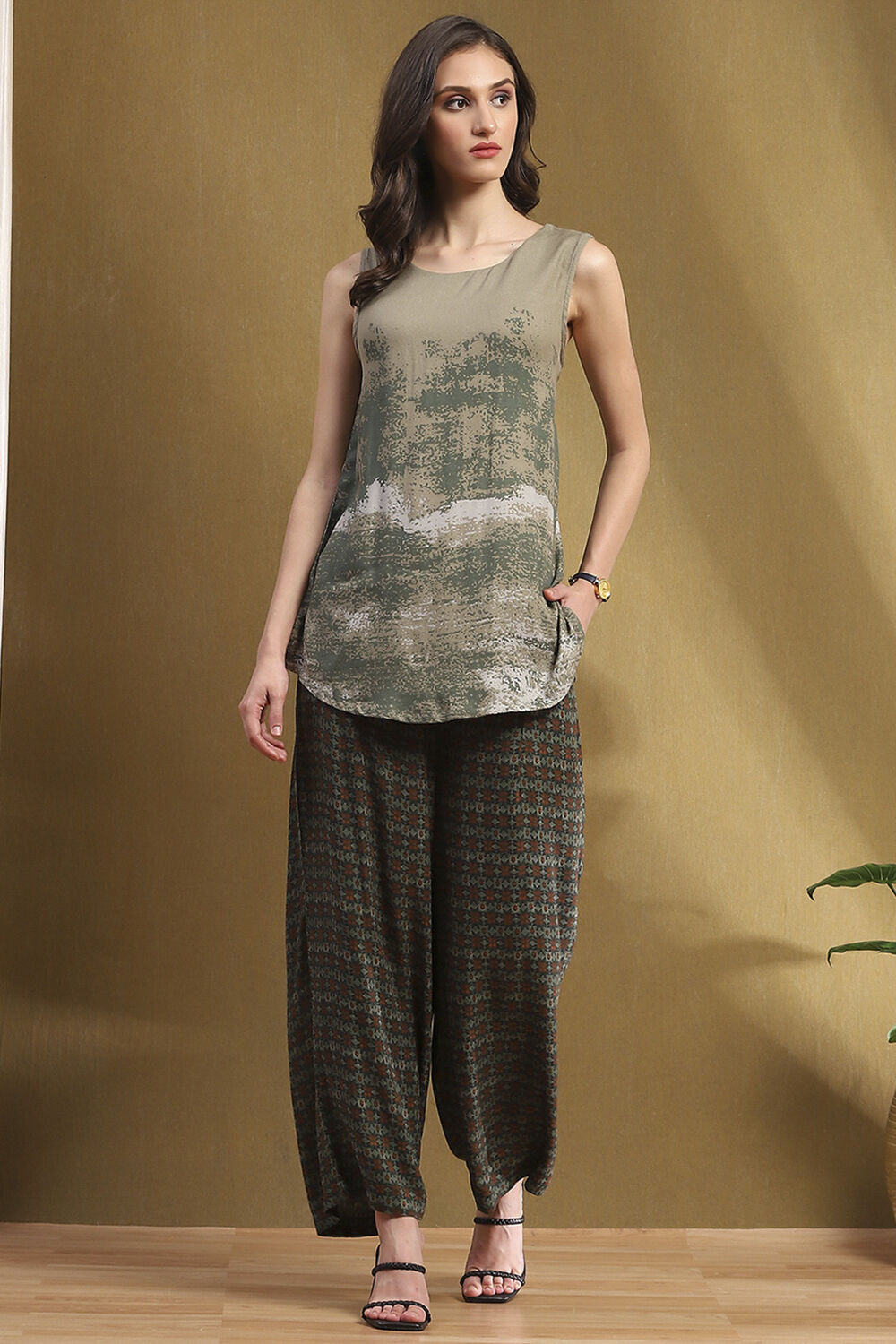 Sage Green Hand-Block Printed Straight Co-ord Set image number 8
