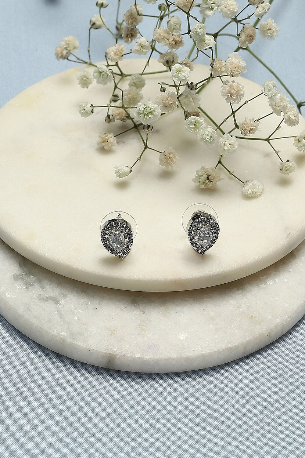 White Brass earrings image number 0