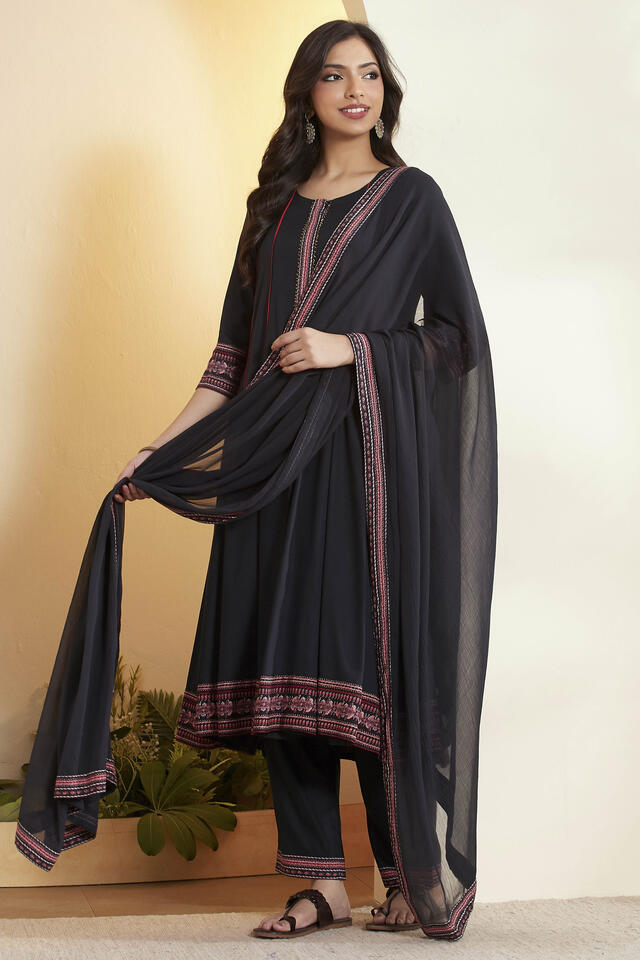 BIBA Viscose Solid Kalidar Casual Kurta With Palazzo And Dupatta in Black