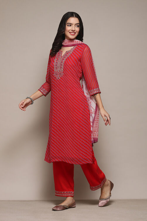 Yellow Viscose Straight Suit set image number 4