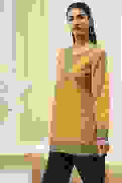 Mustard Yellow Printed Straight Short Kurta image number 2