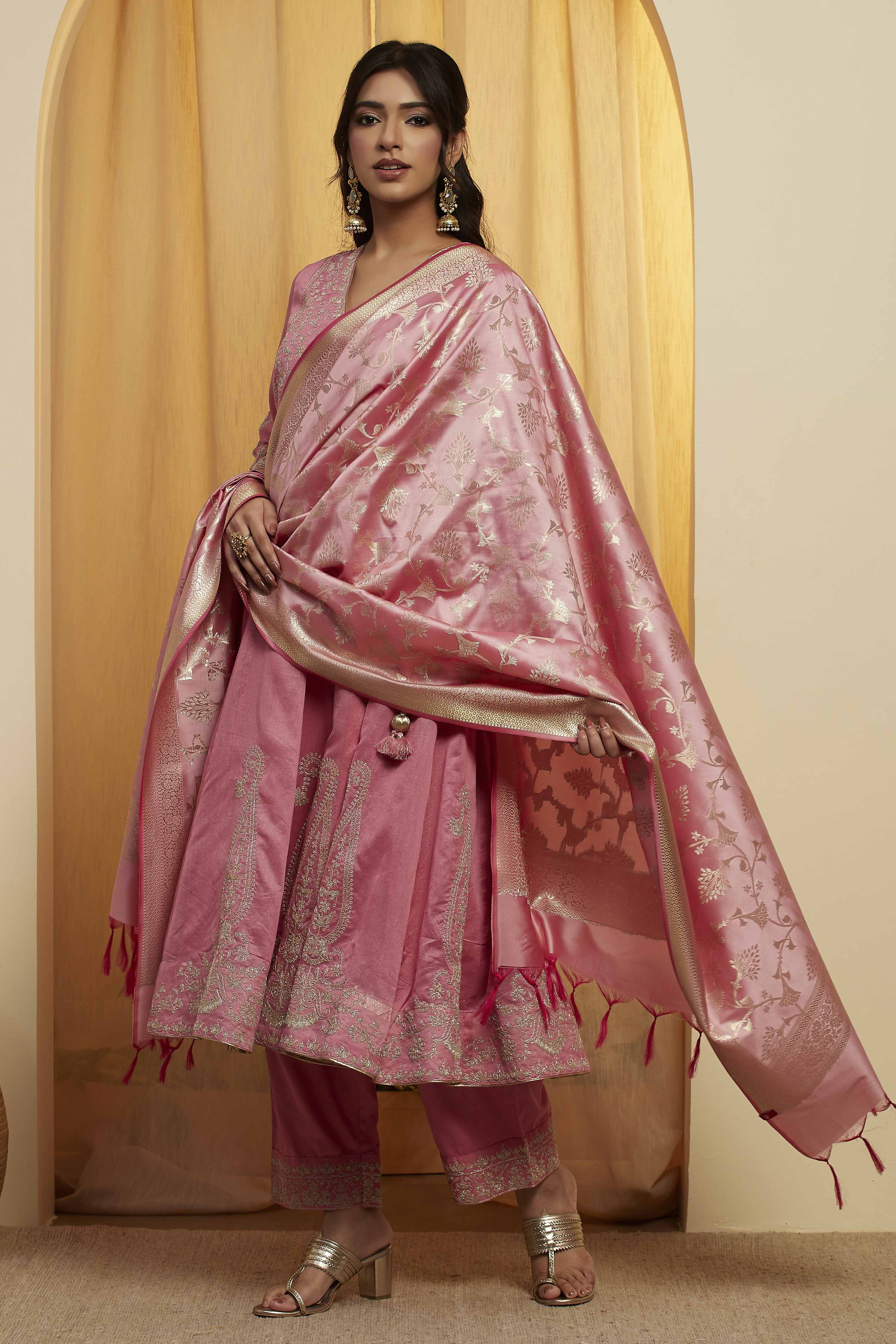Pink Floral Design Kattan Silk Dupatta image number 2