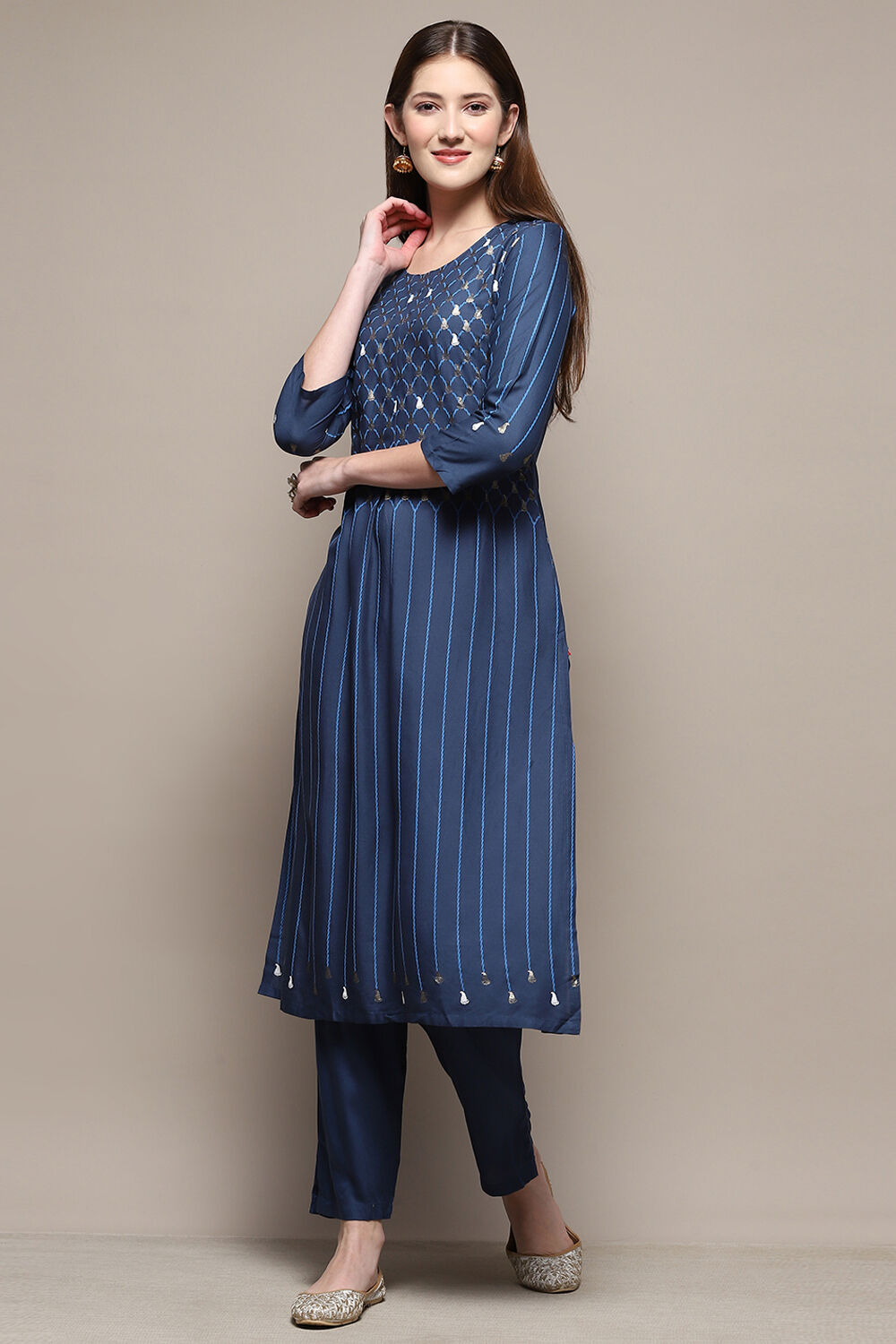 Indigo Rayon Straight Kurta Pant Suit Set image number 0