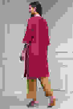 Wine Magenta Solid Straight Kurta image number 3