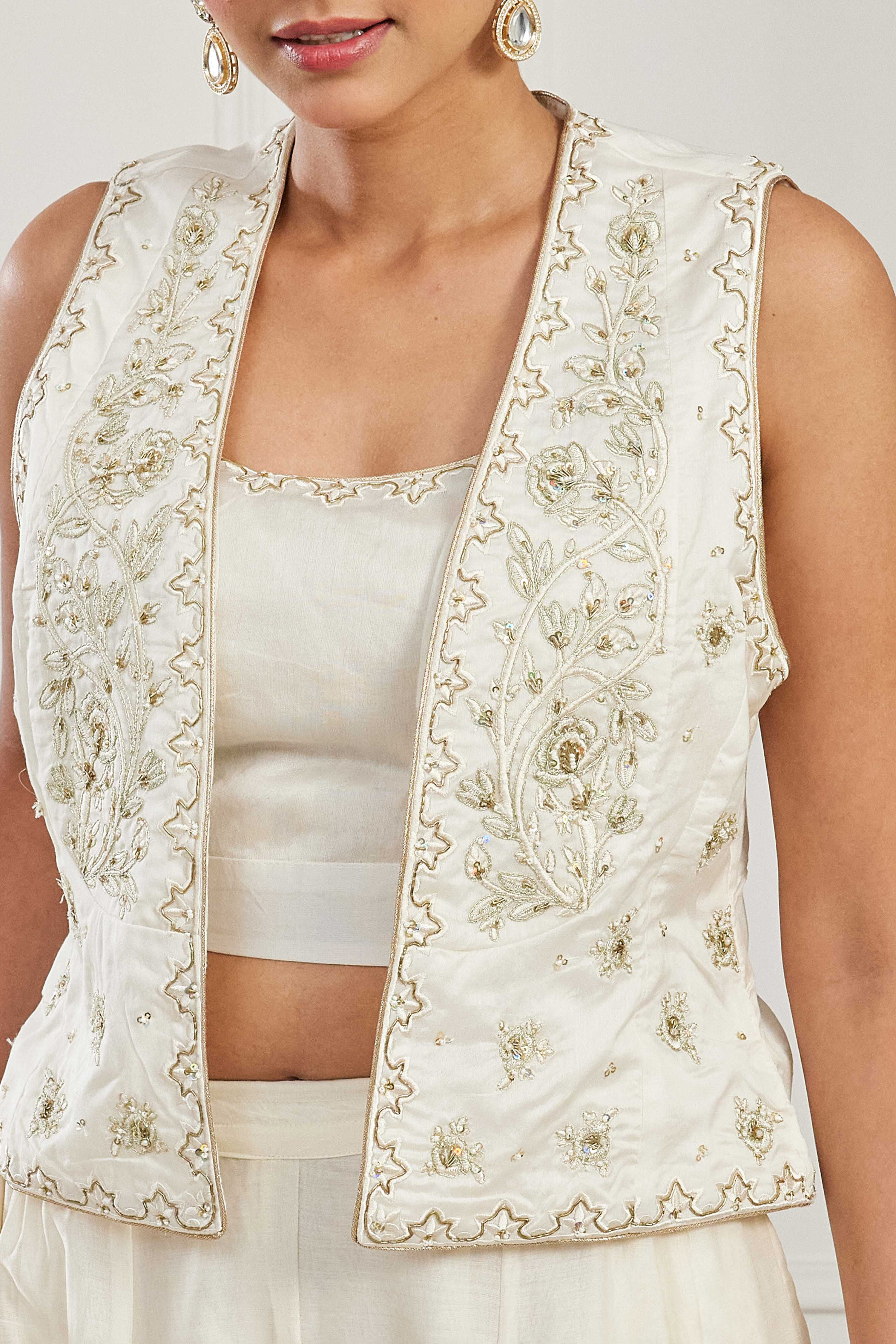 White Silk Chanderi Regular Saree image number 1
