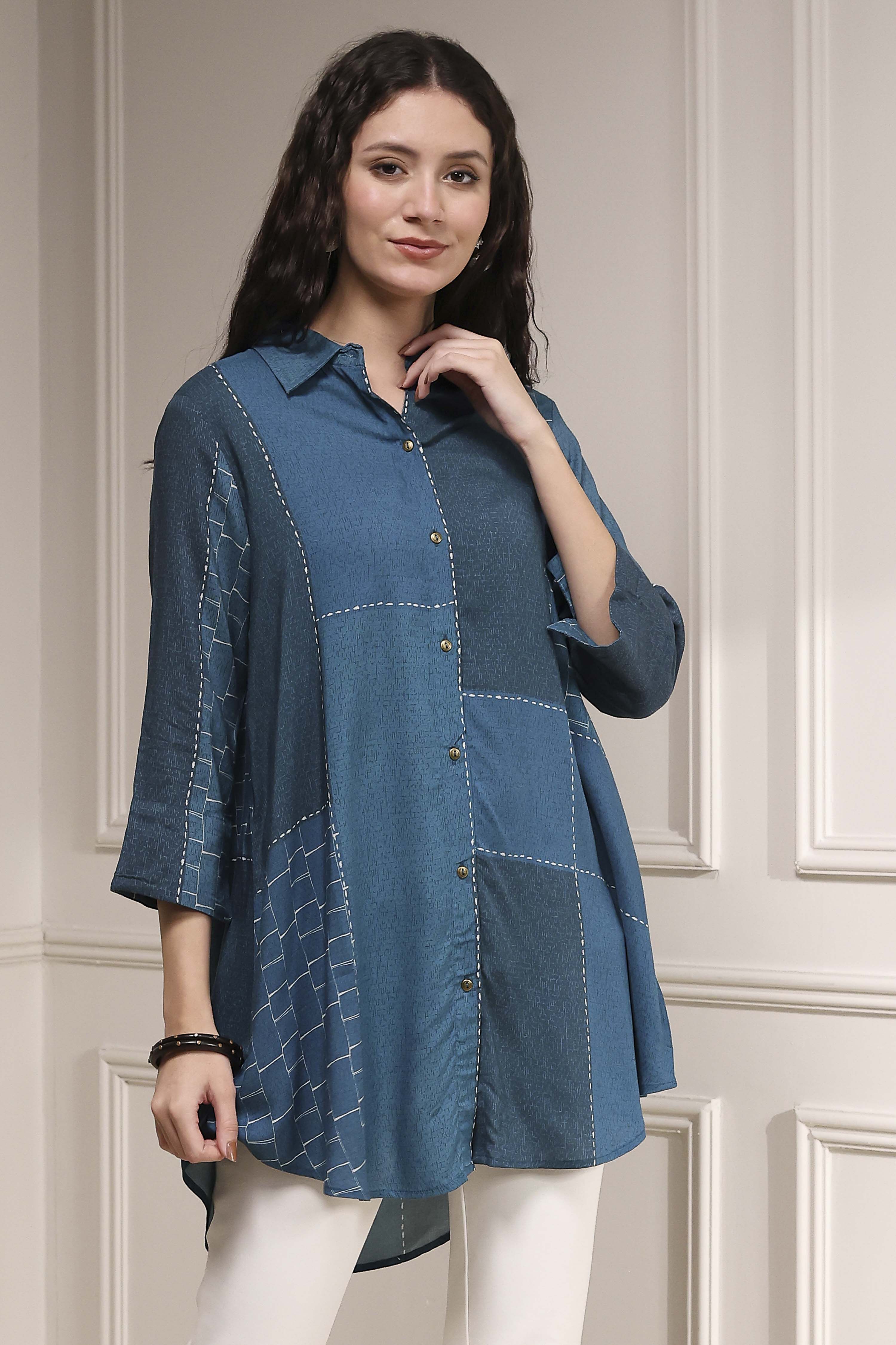 Blue Printed Straight Shirt image number 4