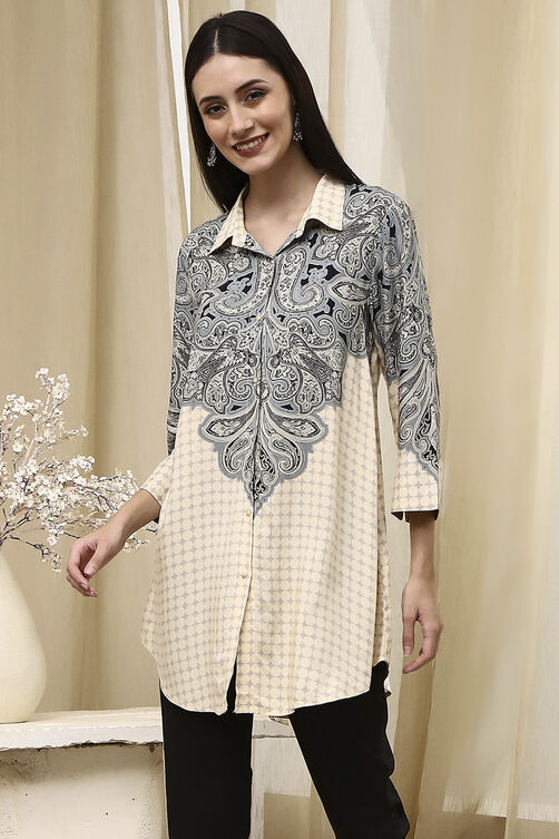Black Printed Shirt-Style Straight Short Kurta image number 2