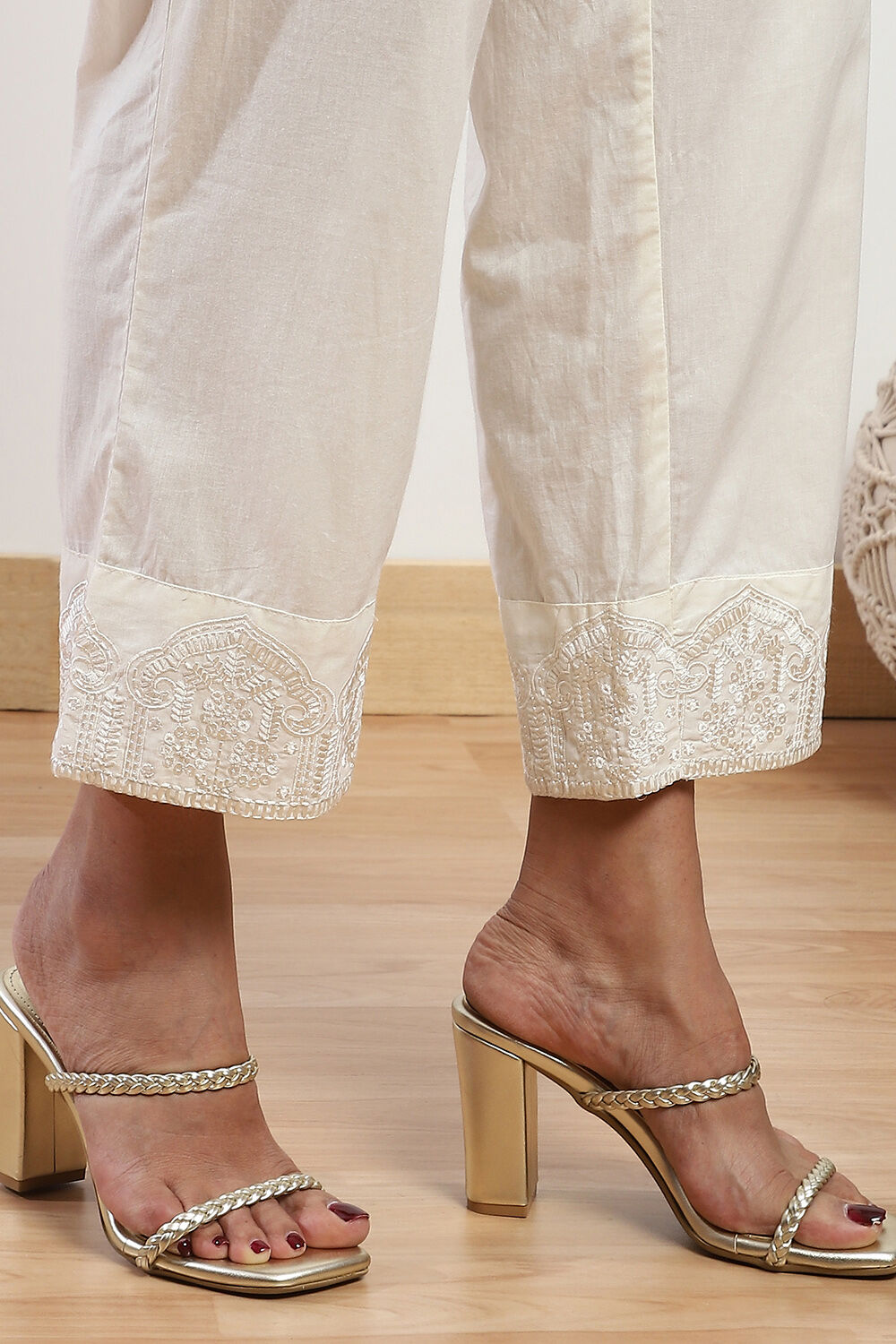 Off White Cotton Regular Solid Palazzo image number 6