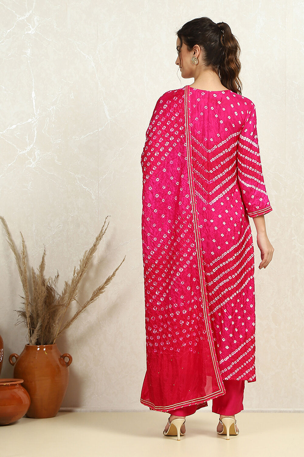 Orange Silk Blend Bandhej Crinkled Unstitched Suit Set image number 4