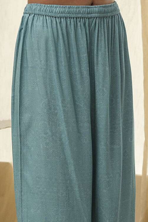 Blue Floral Straight Kurta Set image number 2
