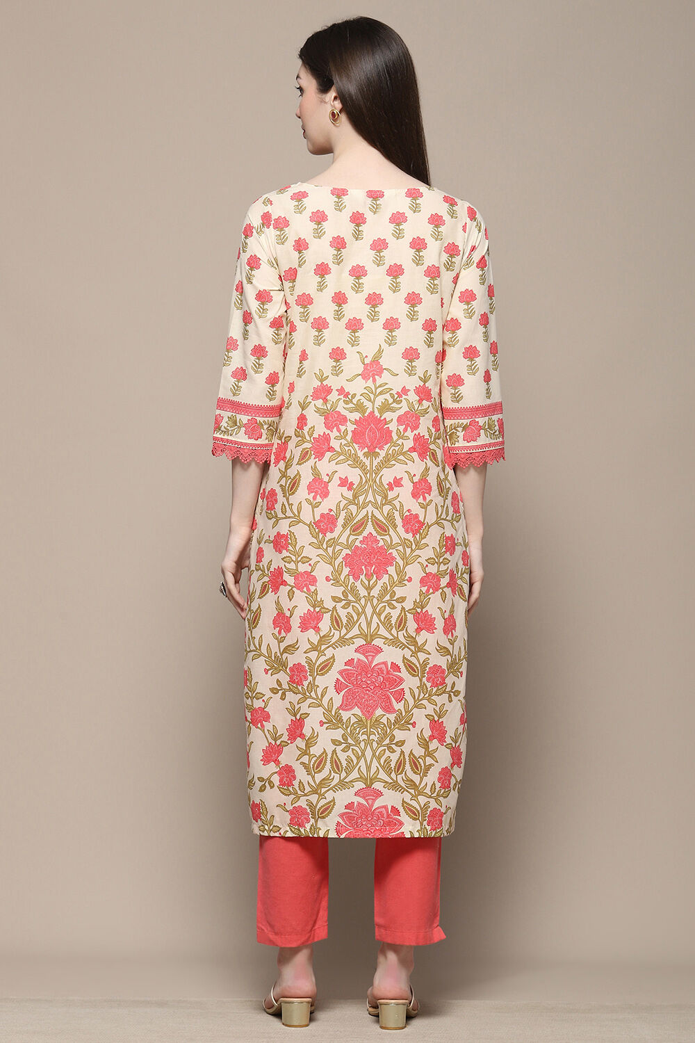 Off-white & Blue Cotton Floral Straight Kurta image number 3