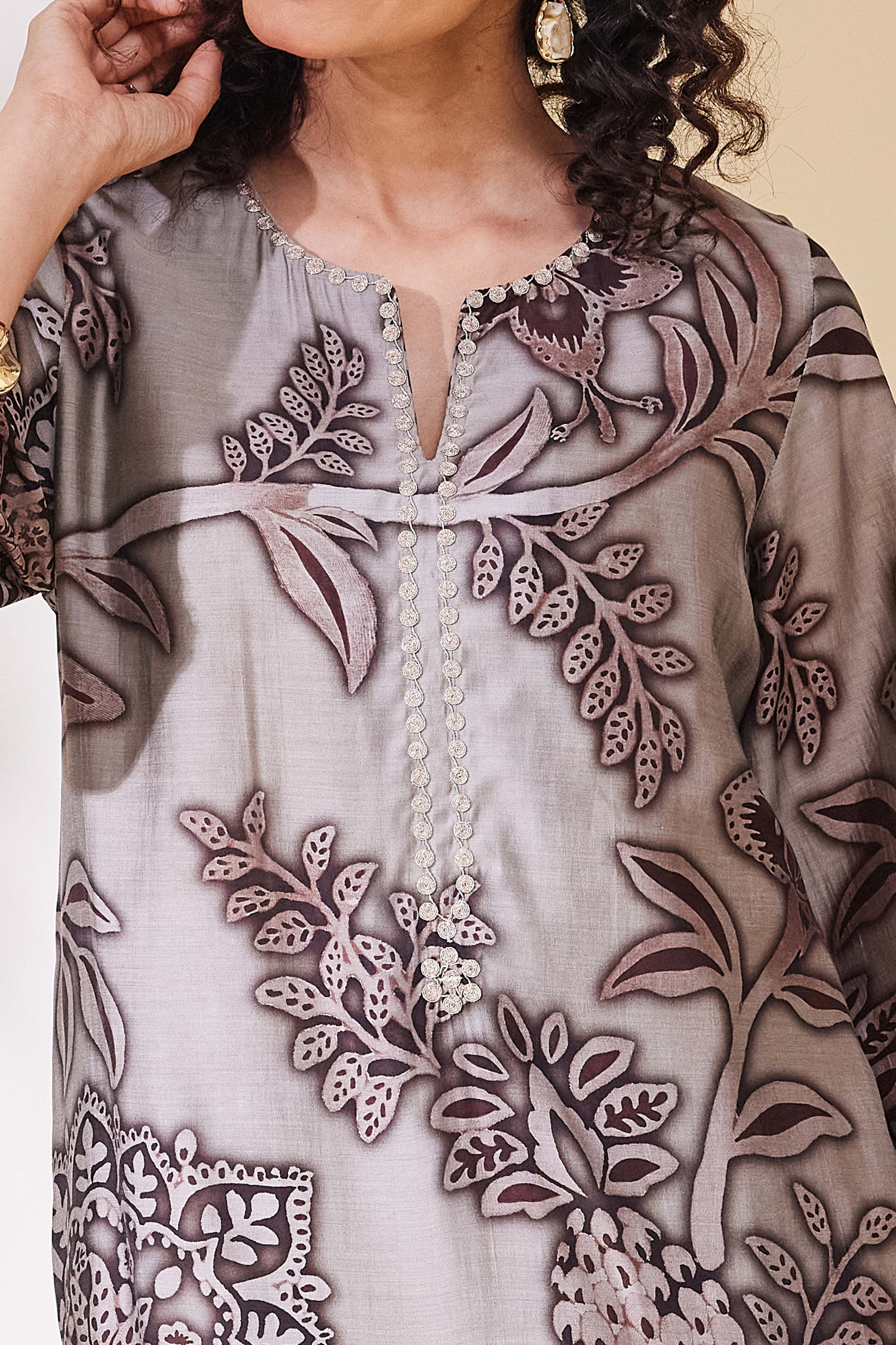 Brown Viscose Blend Straight Kurta Pants Set image number 1