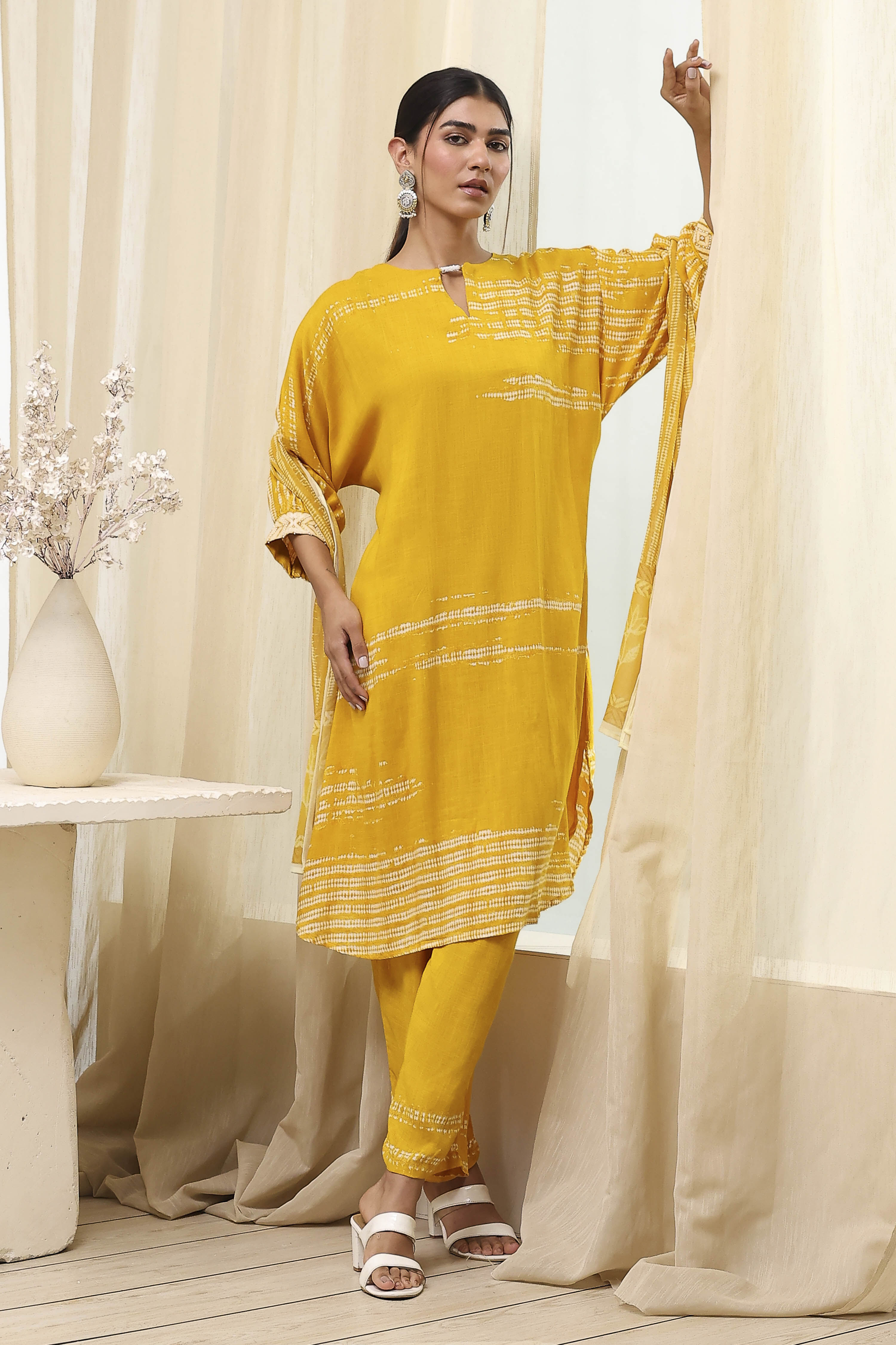 Mustard Yellow Printed Straight Suit Set image number 0