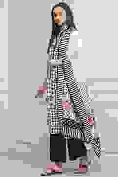 Black and White Printed Straight Suit Set image number 3