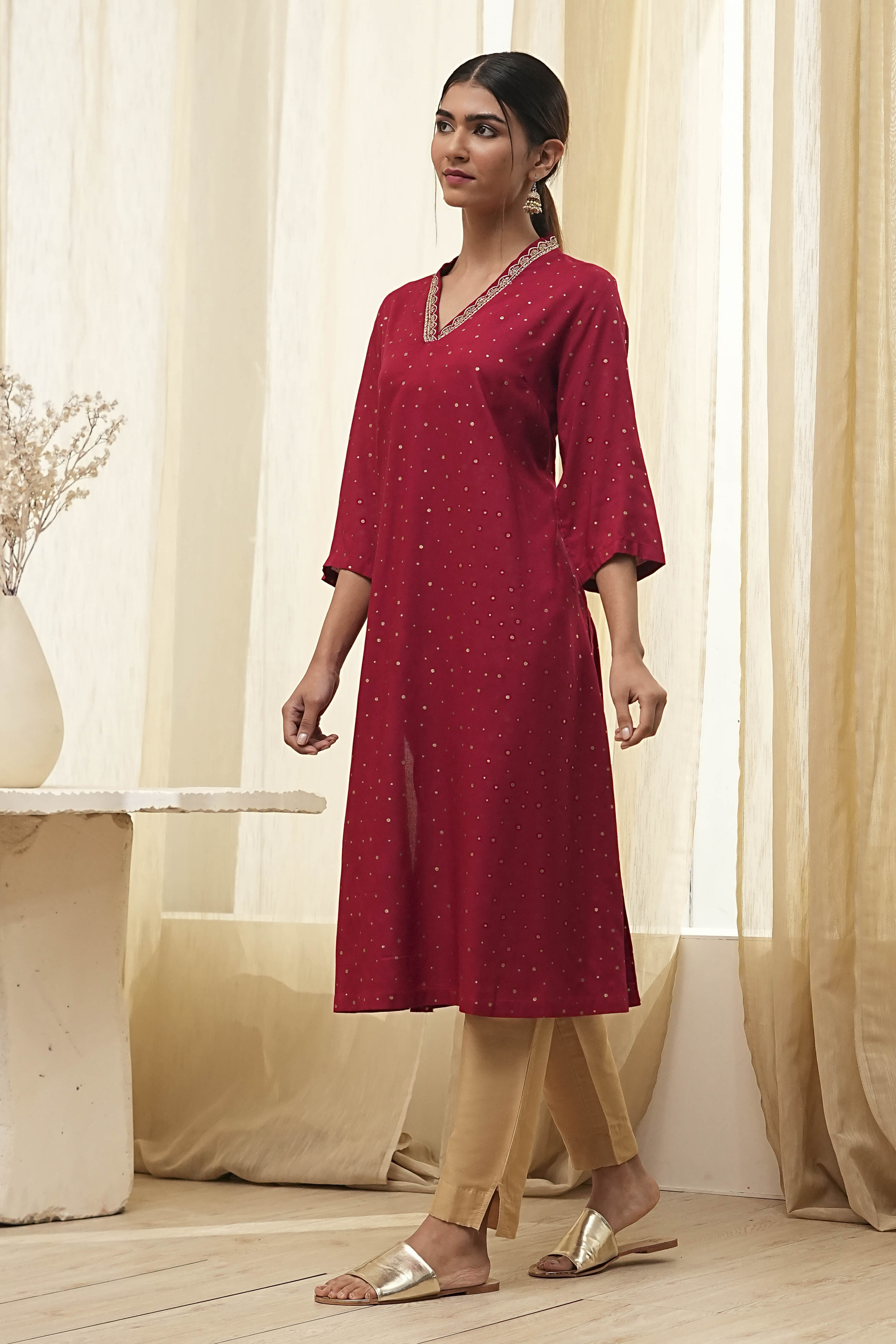 Blue Foil Printed Straight Kurta image number 2