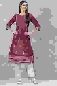 Purple Rayon Straight Printed Kurta image number 5