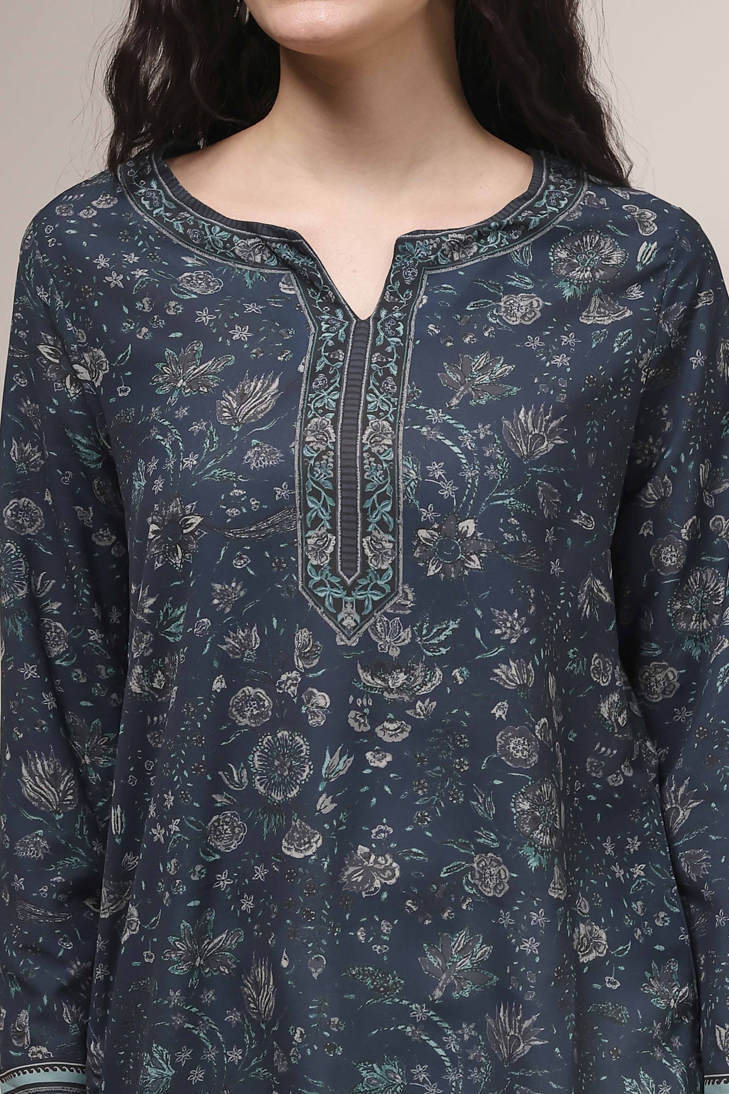 Indigo Polyester Straight Printed Short Kurta image number 1