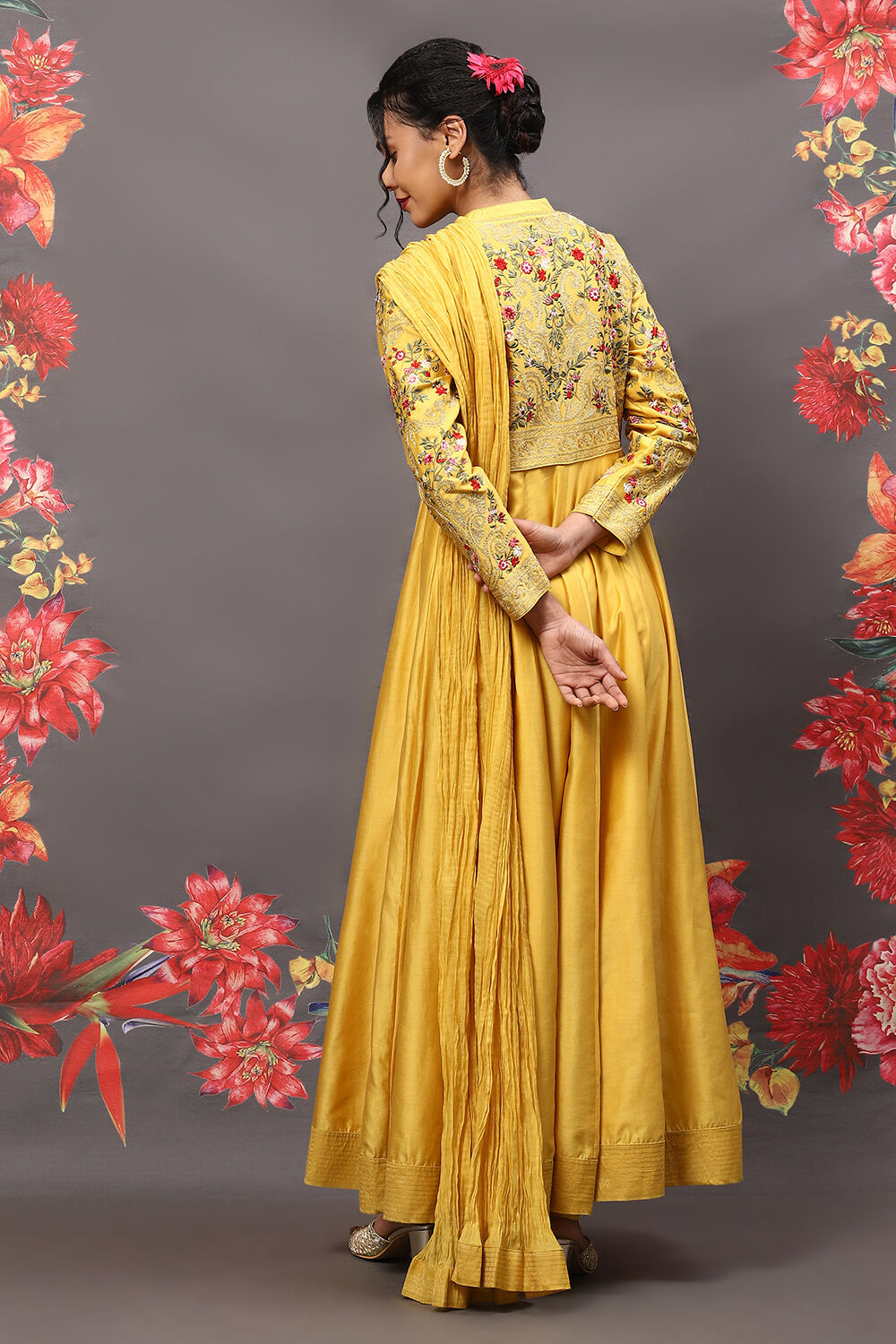 Mustard Cotton Blend Anarkali Kurta Suit Set image number 4